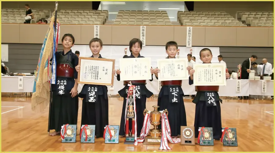 小学生の部優勝 志布志武道館A(福岡)